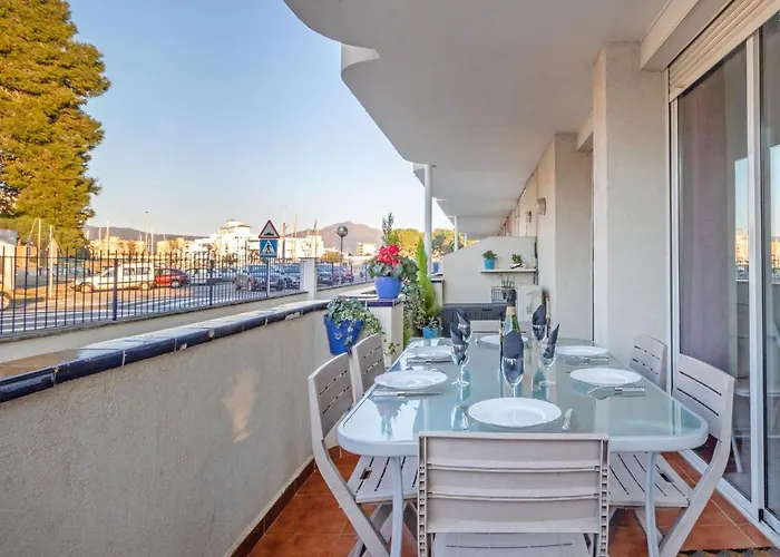 Apartment Symar By Interhome